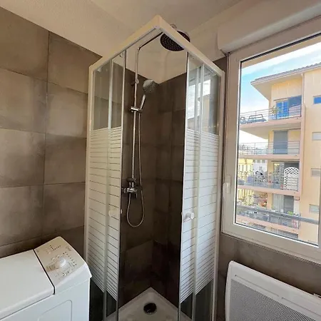 ⁂ Calme Et Ensoleille Balcon Quartier Port