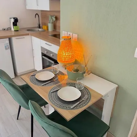 Apartmán ⁂ Calme Et Ensoleille Balcon Quartier Port