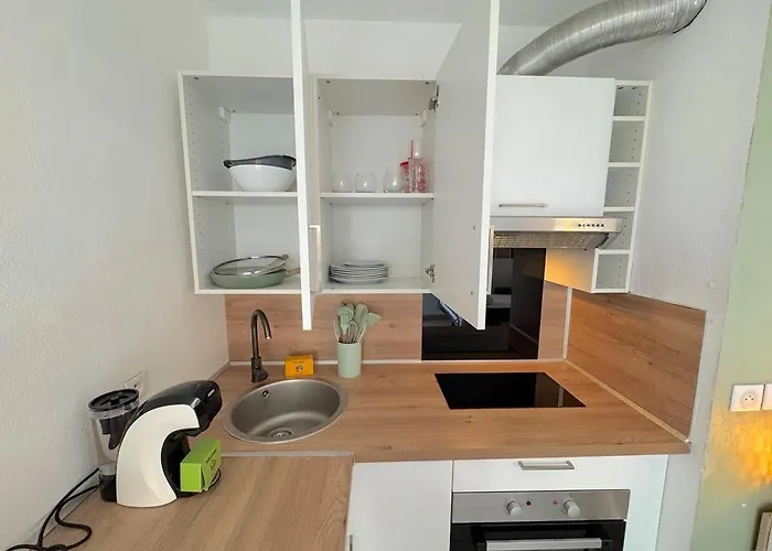 Apartamento ⁂ Calme Et Ensoleille Balcon Quartier Port