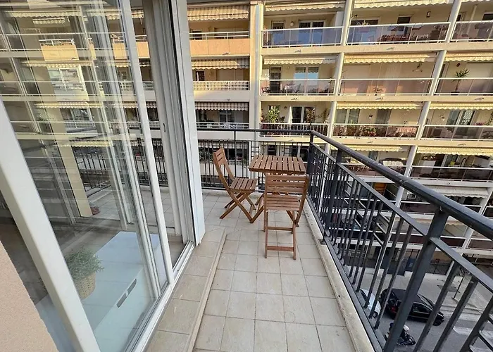 Appartamento Calme Et Ensoleillé Balcon Quartier Port Nizza